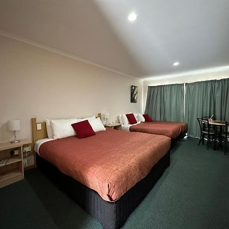 Rose Garden Motel Джелонг Экстерьер фото