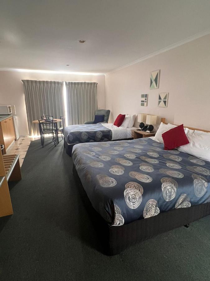 Rose Garden Motel Джелонг Экстерьер фото