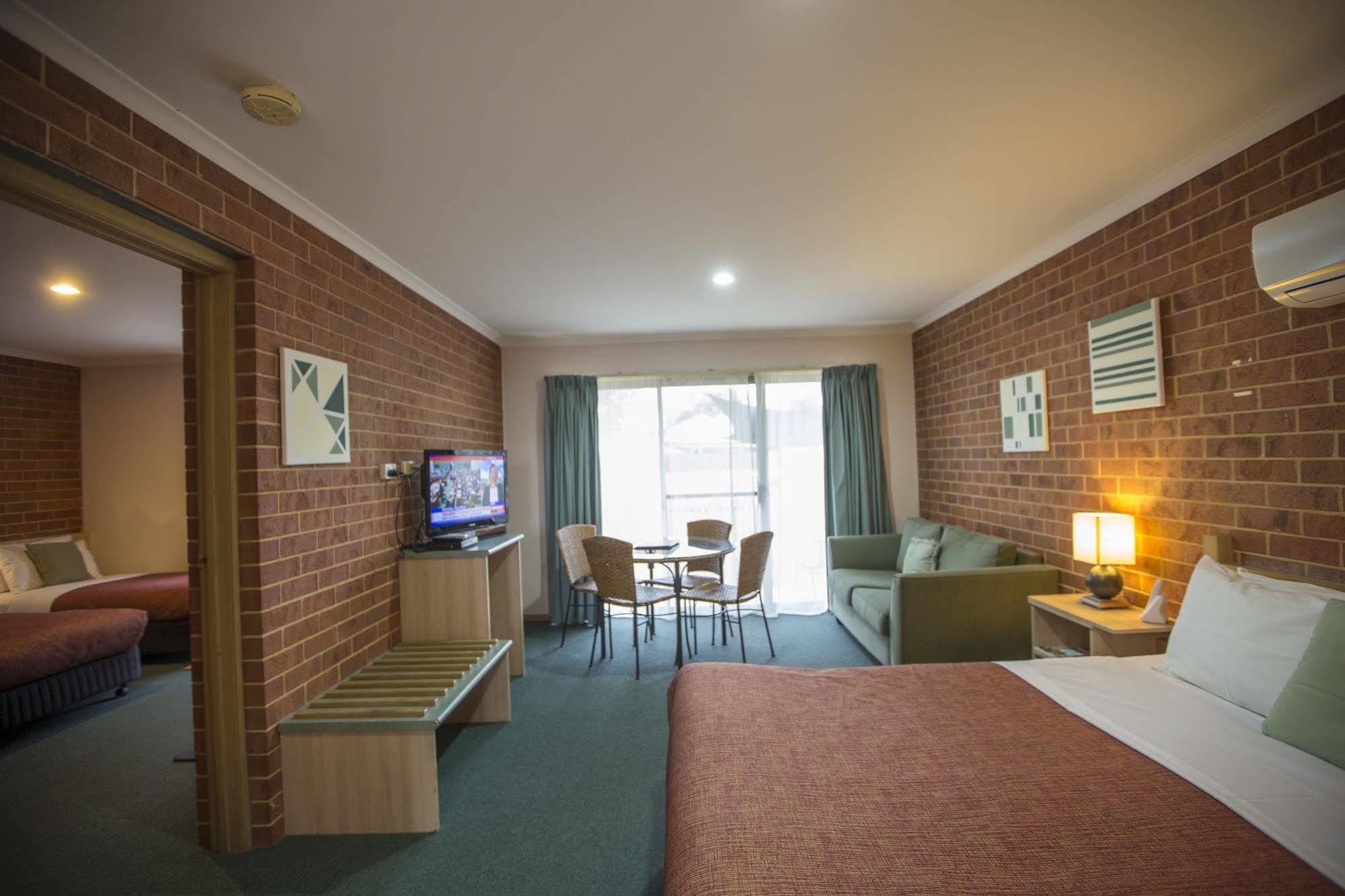 Rose Garden Motel Джелонг Экстерьер фото
