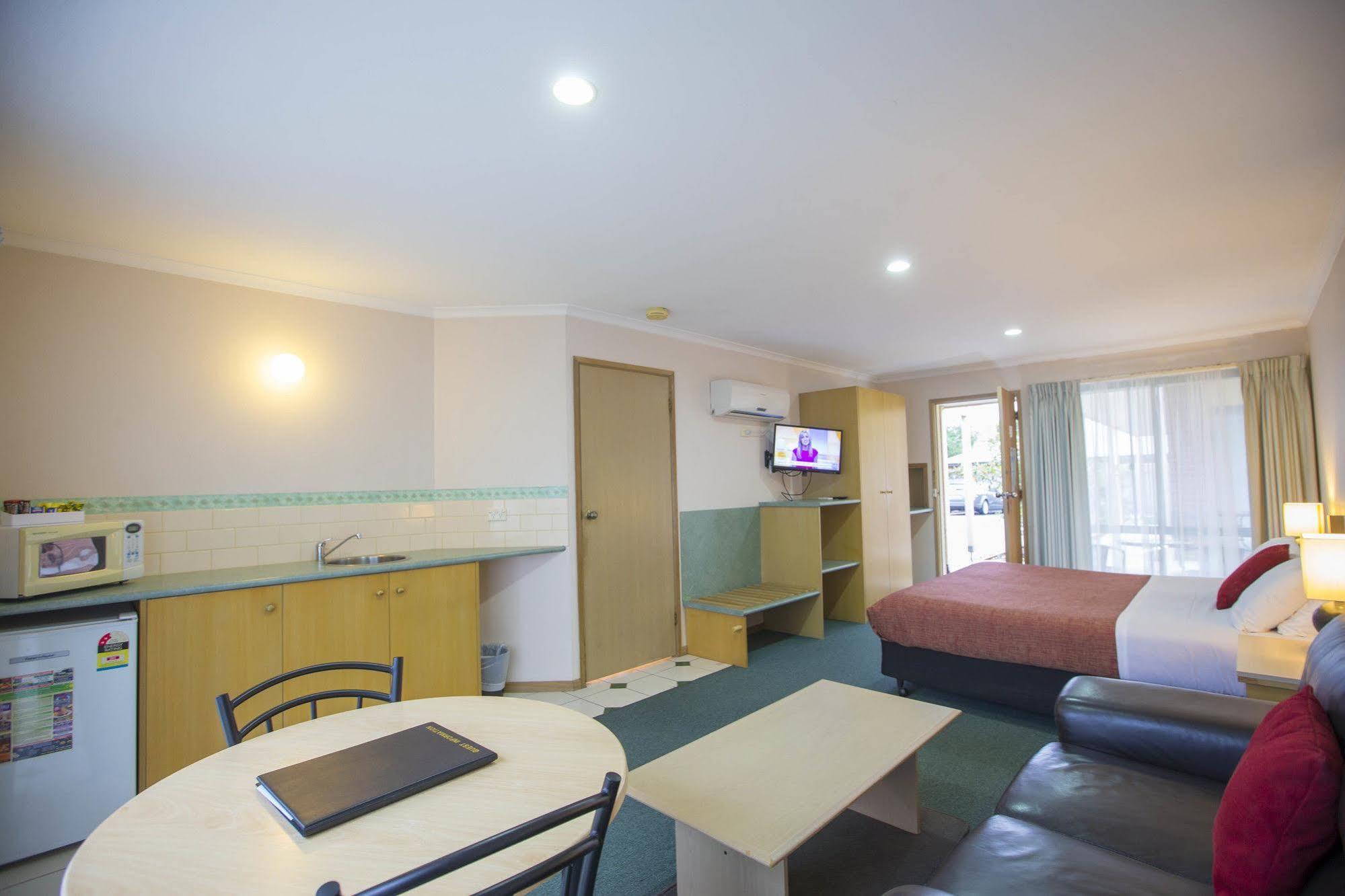 Rose Garden Motel Джелонг Экстерьер фото
